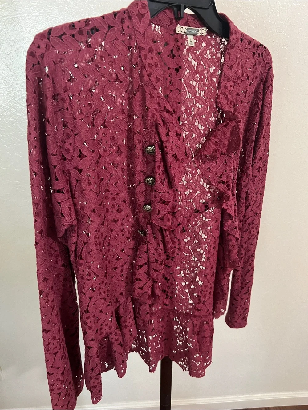 gimmicks by BKE Burgundy Lace Open Cardigan
